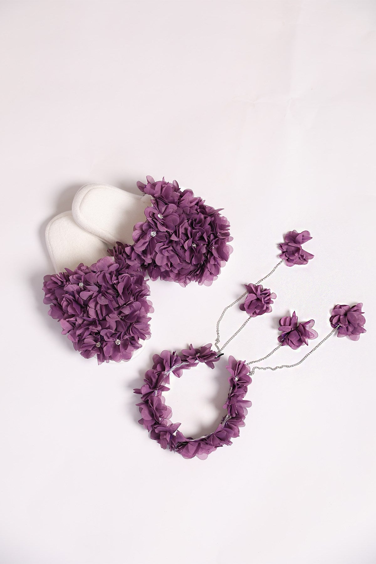Shopymommy 757101 Azalea Flowered Maternity Crown & Maternity Slippers Set Purple