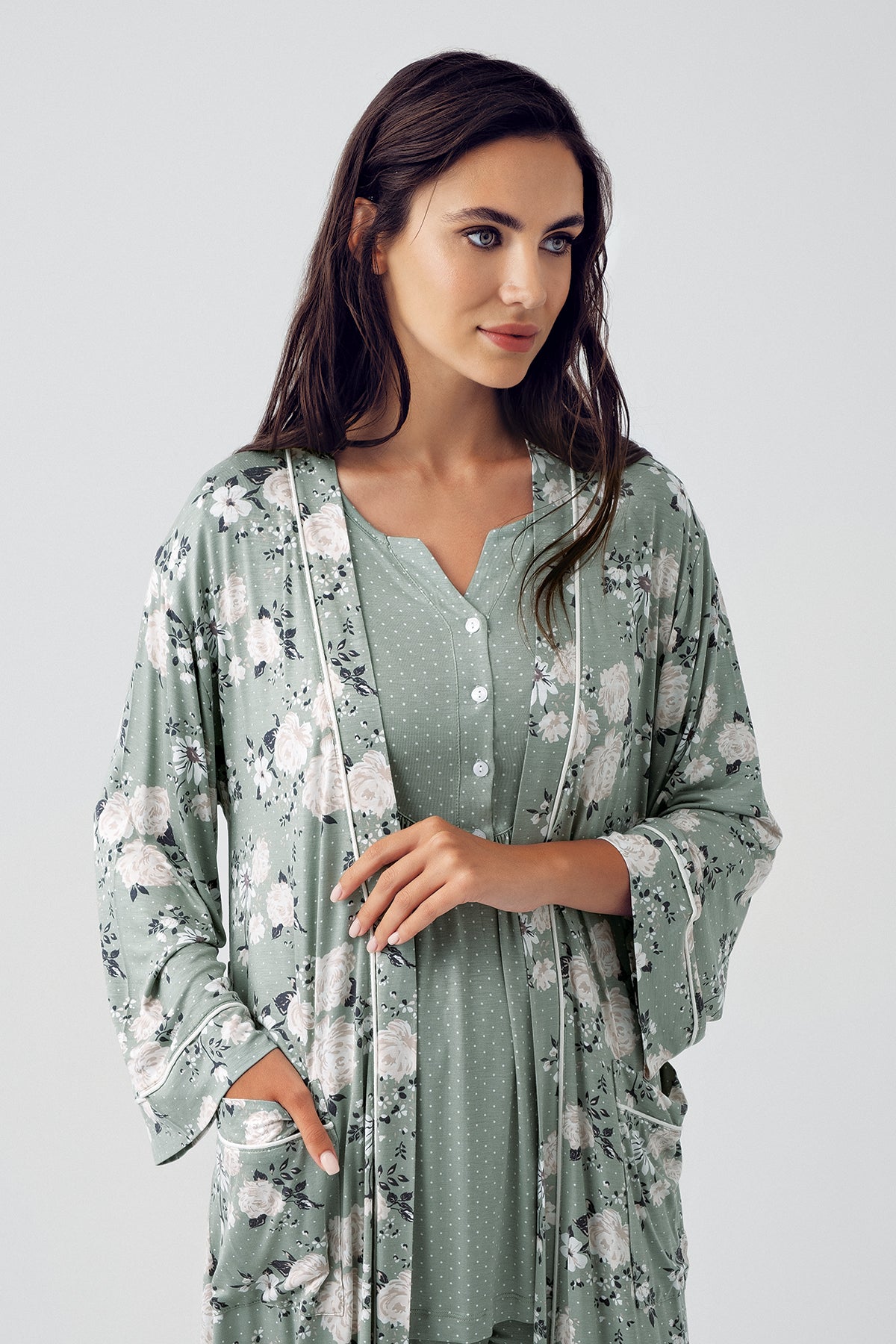Shopymommy 15304 Polka Dot 3-Pieces Maternity & Nursing Pajamas With Flower Patterned Robe Green