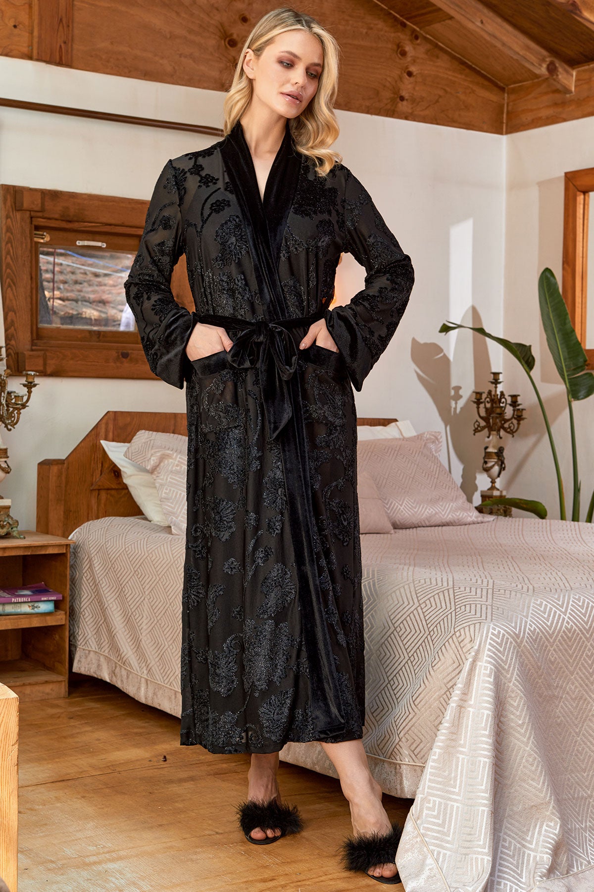 Shopymommy 24122 Embroidery Velvet Long Maternity Robe Black