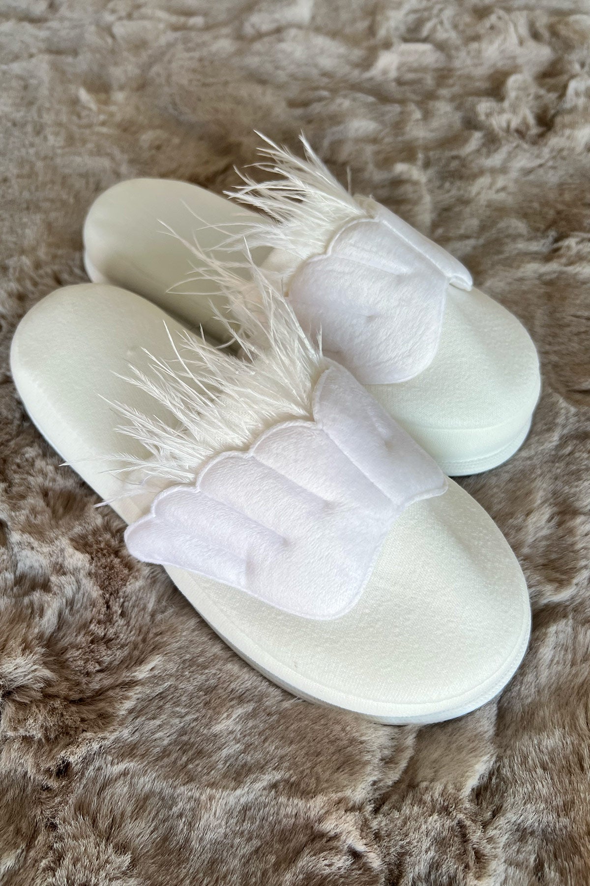 Shopymommy 75007 Angel Wing Maternity Slippers Ecru