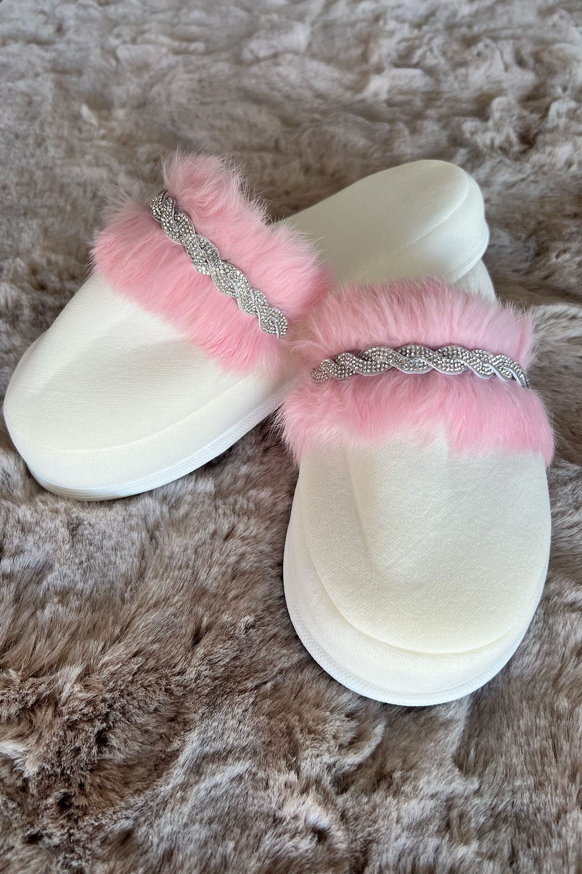 Shopymommy 75008 Feather Themed Maternity Slippers Pink