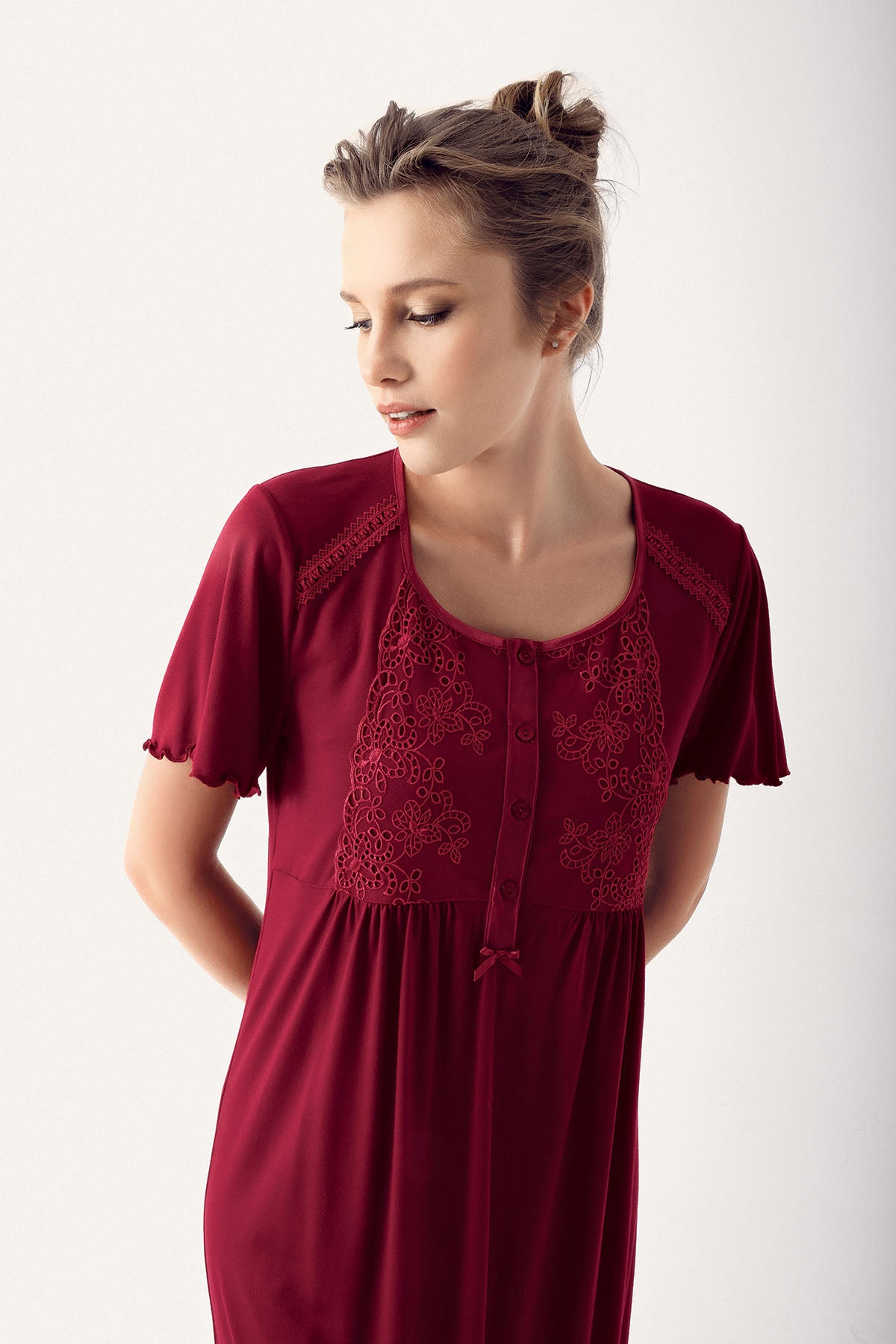 Shopymommy 14101 Collar And Skirt Detail Maternity & Nursing Nightgown Claret Red