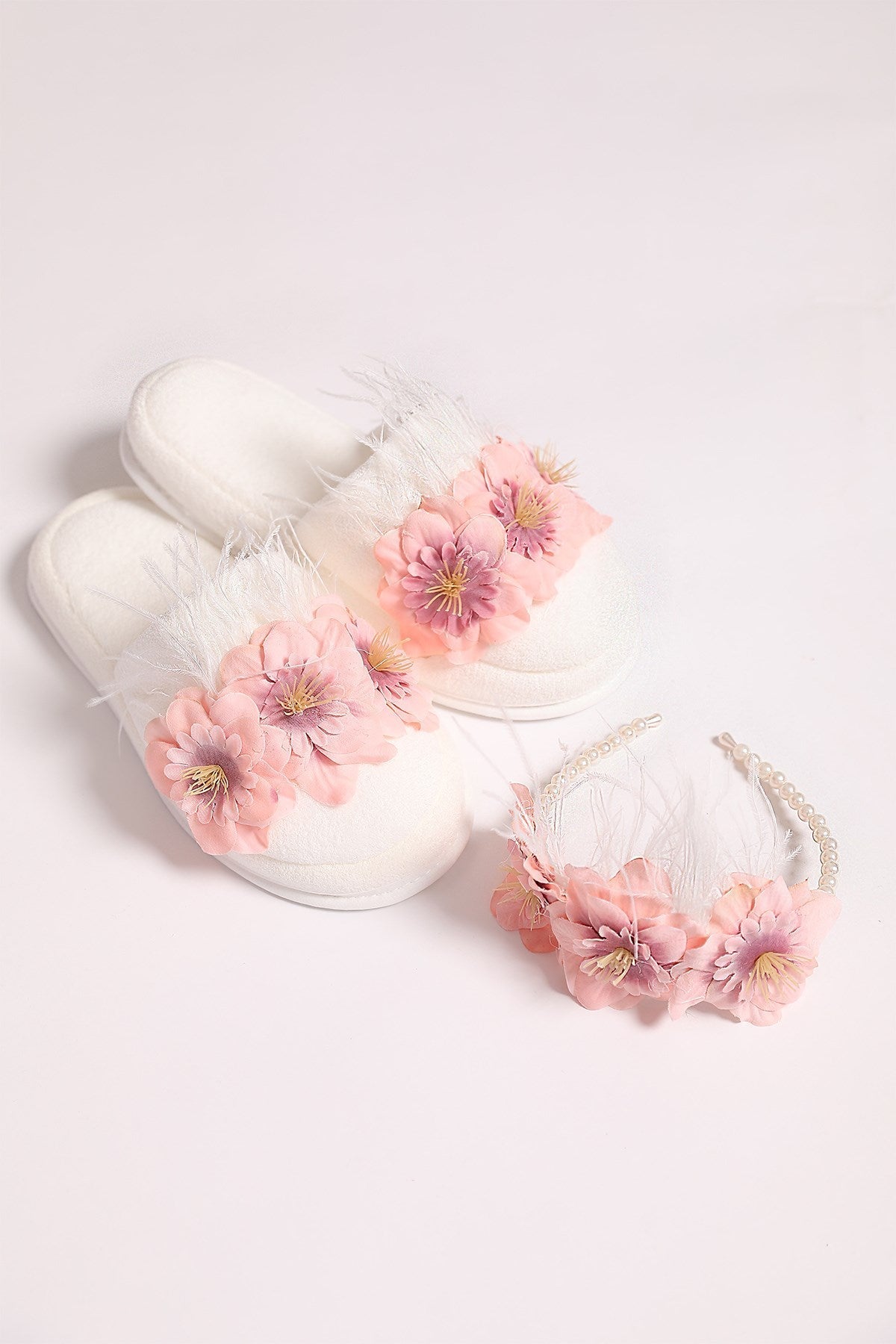 Lotus Maternity Crown & Maternity Slippers Set - 20004